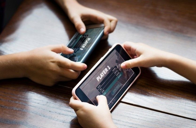 Pilihan Game 2 Player Android Terbaru, Jadikan Obat LDR Gegara #DiRumahAJa