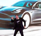 Makin Diminati, Mobil Listrik Tesla Terjual Hampir Mencapai 500.000 Kendaraan Pada 2020